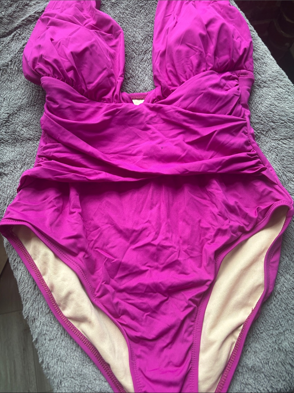 La Blanca Hot Pink Ruched One-Piece Swimsuit